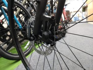 新たな刺客？コスパ良いクロスバイクHARO AERAS | セオサイクル大森店