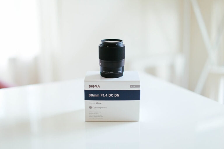 SIGMA単焦点レンズ「30mm F1.4 DC DN Contemporary（APS-C用）」を買い