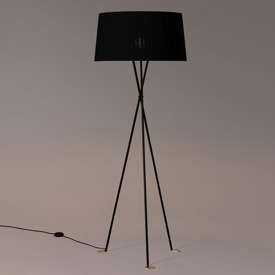 SANTA & COLE | TORIPODE G5 フロアランプ｜【公式】ACTUS online