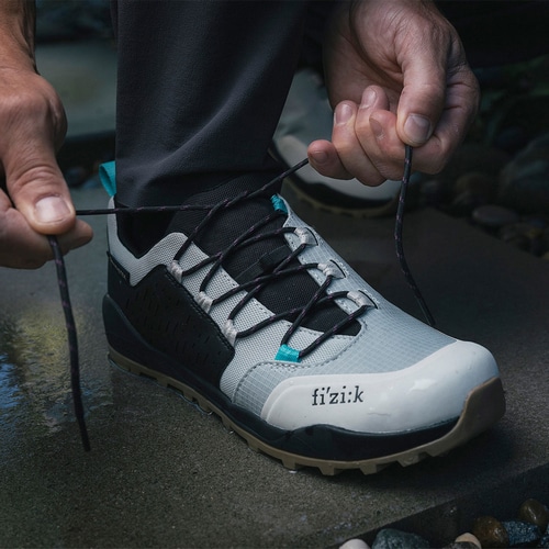 fi'zi:k ( フィジーク ) シューズ X2 TERRA ERGOLACE FLAT GTX ( X2