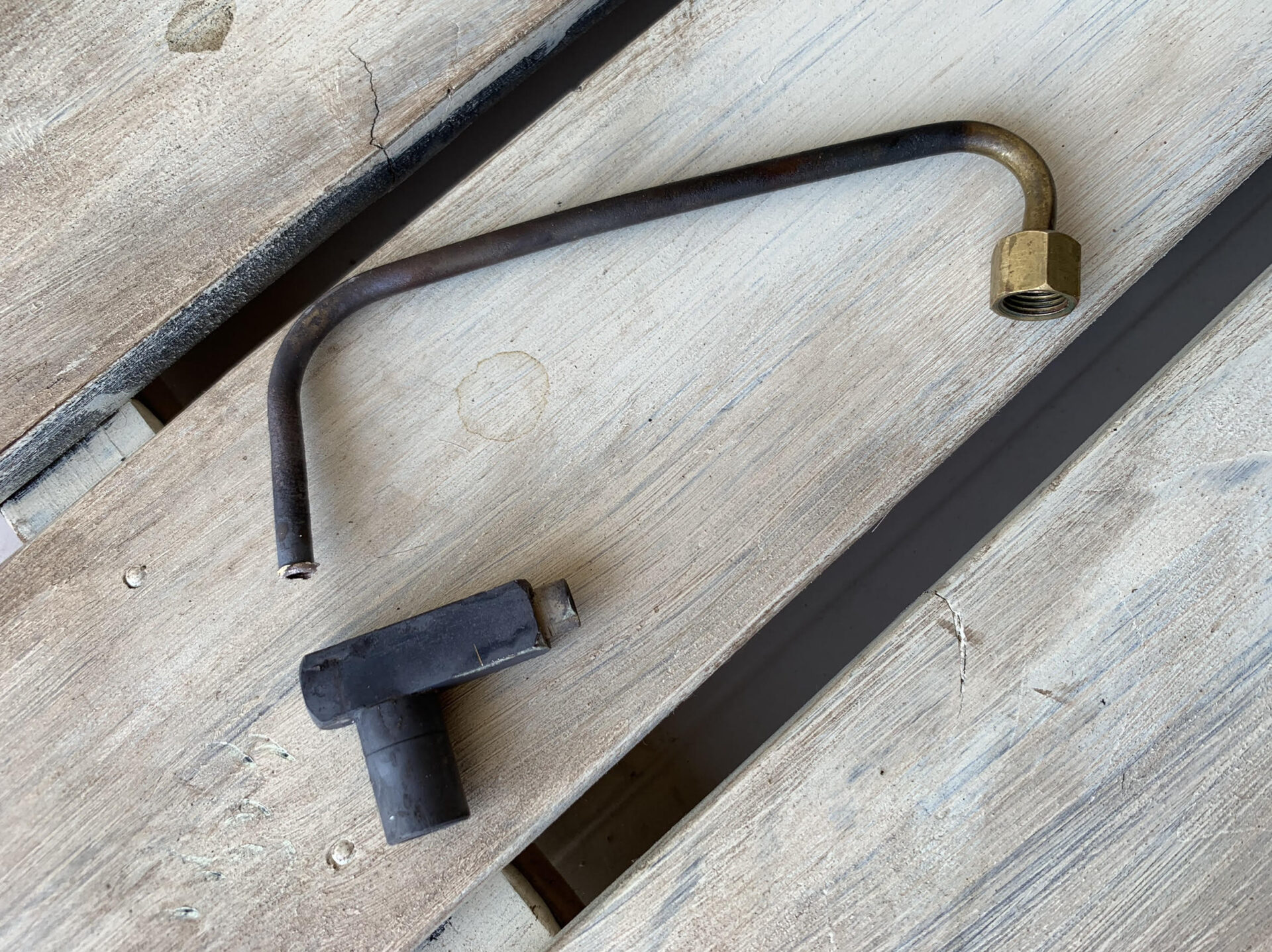 コールマン2レバータイプ508ストーブのジェネレーターロウ付け修理