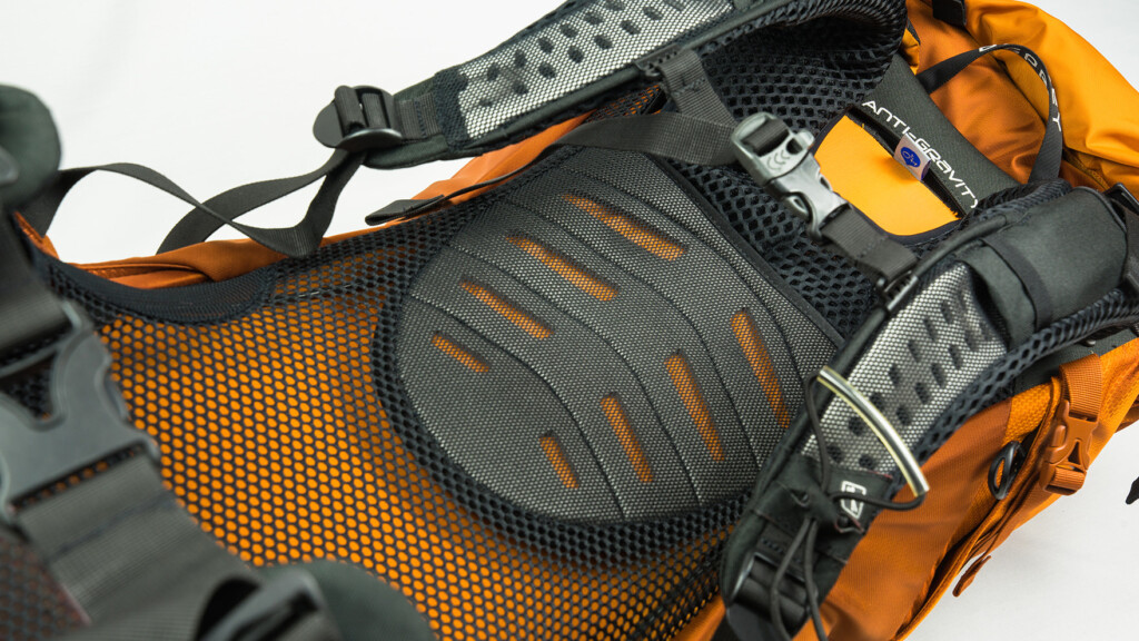 Review：OSPREY AETHER AG 60 定番に新機能をプラス、いいとこ取りの