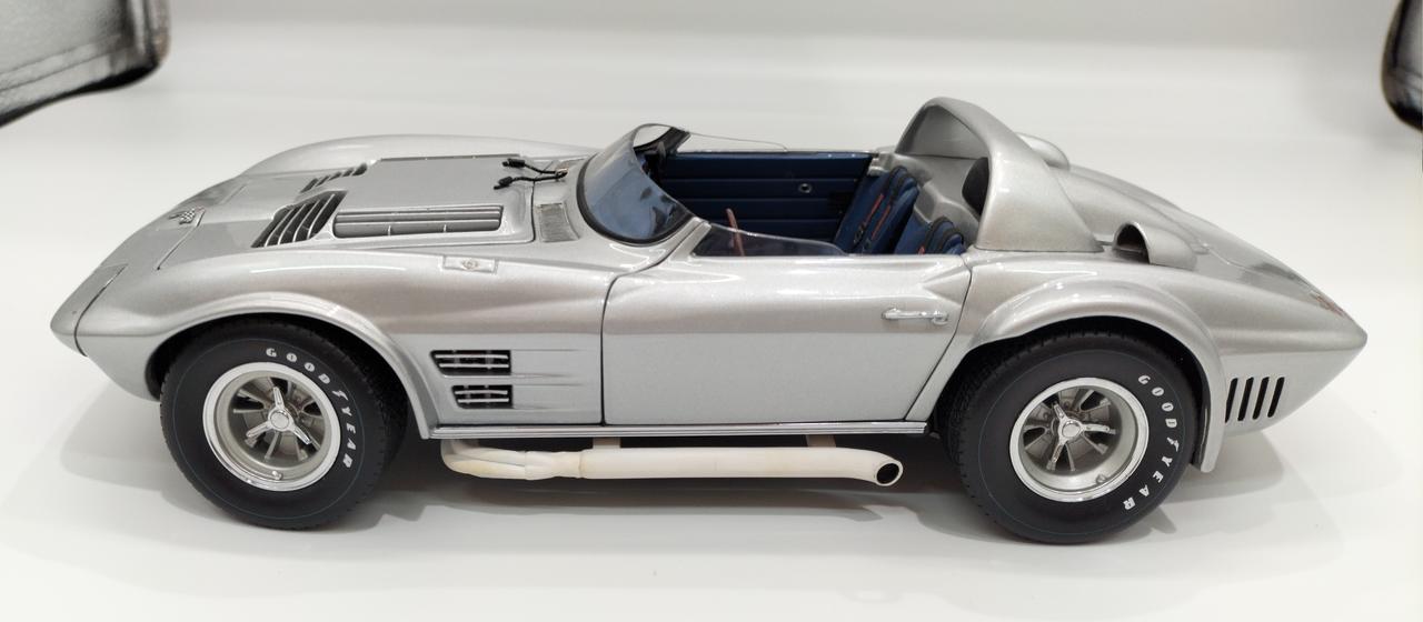特価 exoto 1/18 コルベット Grand Sports Sebring Exoto 1/18 Scale