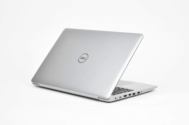 デル『Inspiron 15 5000(5583)』レビュー 高コスパで快適に使える 15.6