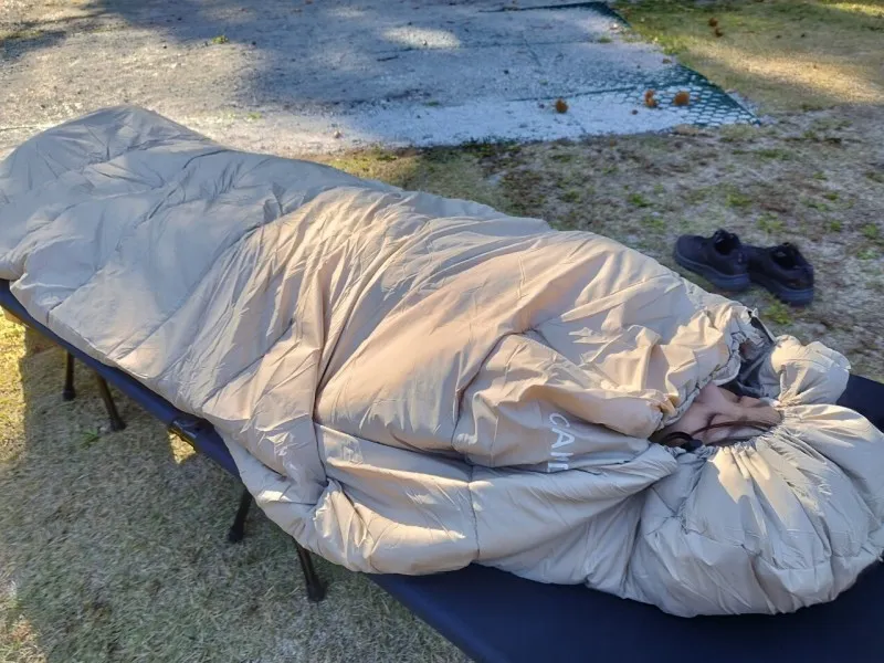 CAMDOOR「もっちり温」本音レビュー！新素材の人工ダウン寝袋の寝心地