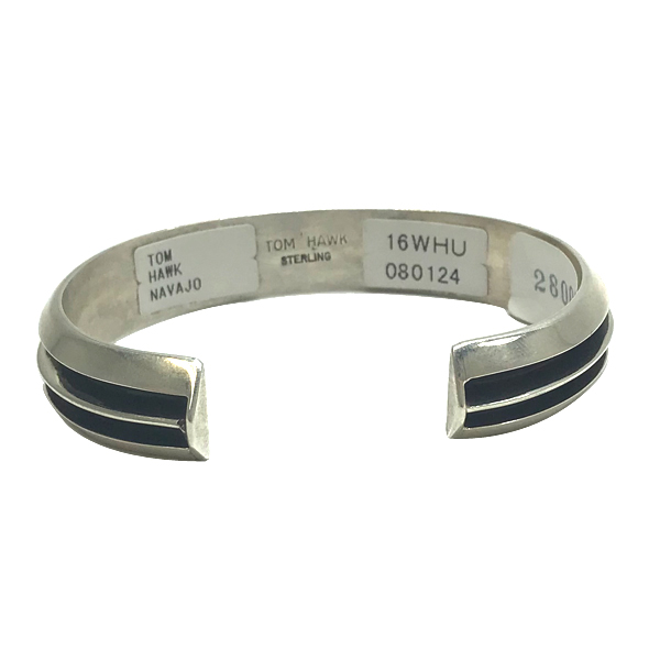 INDIAN JEWELRY NAVAJO ナバホ族 Tom Hawk（トム・ホーク）作 バングル