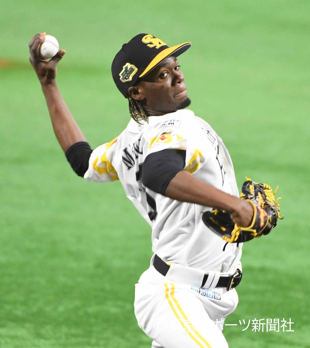 ソフトバンクホークス モイネロ選手 実使用 ソフトバンクに〝新エース