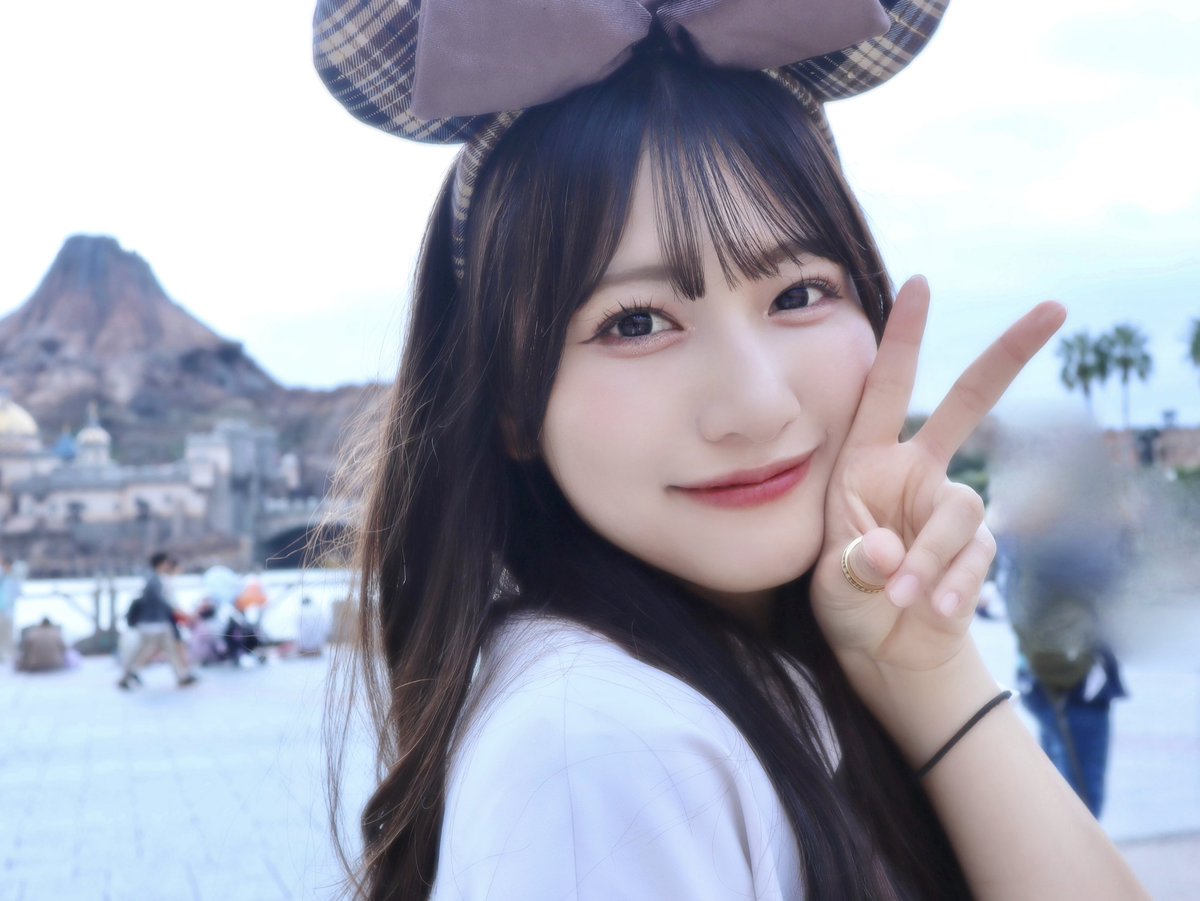 蟹沢 萌子 (@kanisawa_moeko) / Posts / X