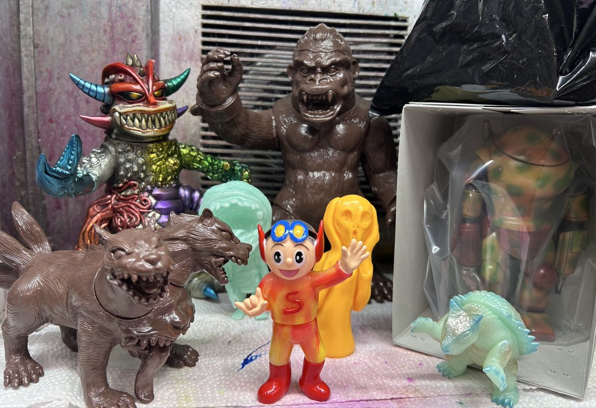 今回の福袋は スタンダードのフル塗装1 スタンダードの素体1