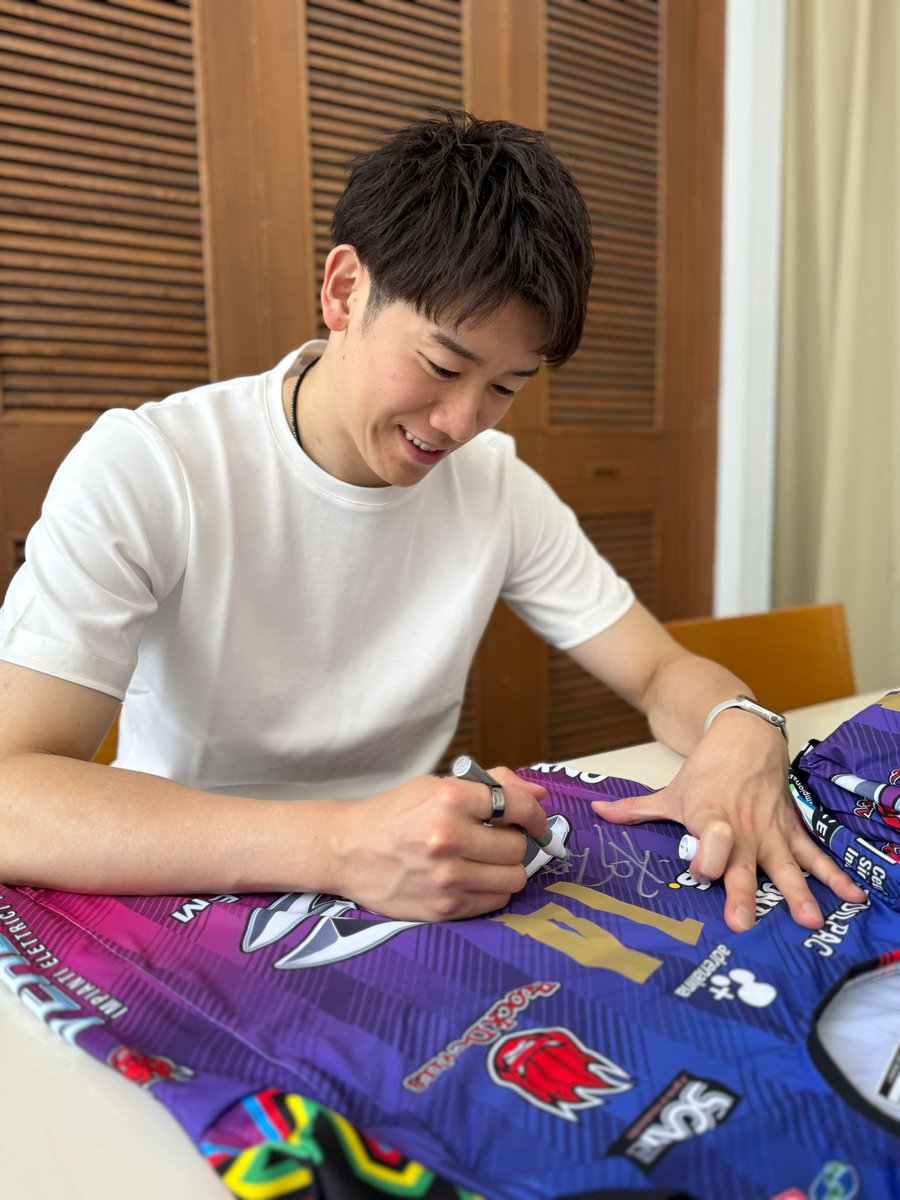 石川祐希 #perugia 🇪🇺欧州CL2025💫 直筆サイン入りユニフォーム抽選