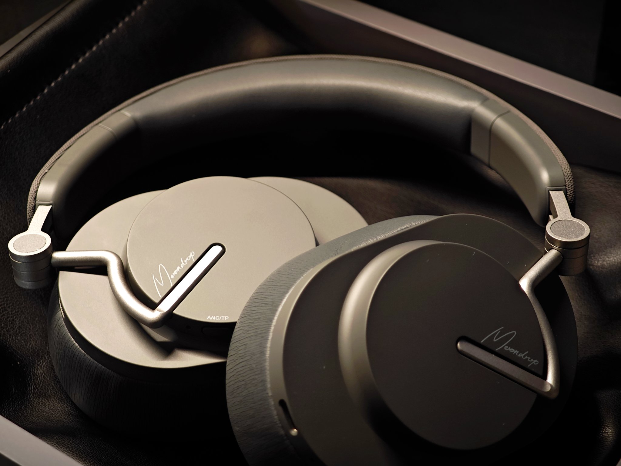 水月雨（MOONDROP）のワイヤレスヘッドホンは爪痕を残すか？ 羽翼