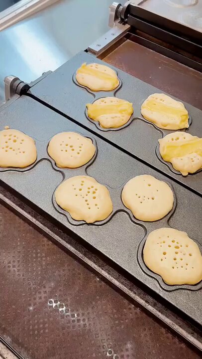 🍫チョコレートプラネット×GiGO🪐／ TT兄弟のコラボT焼き販売中