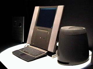 アップル、20周年記念Macを発表、予約販売は4月25日より受付