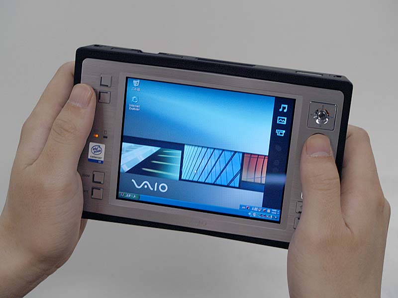 写真で見る「VAIO type U」