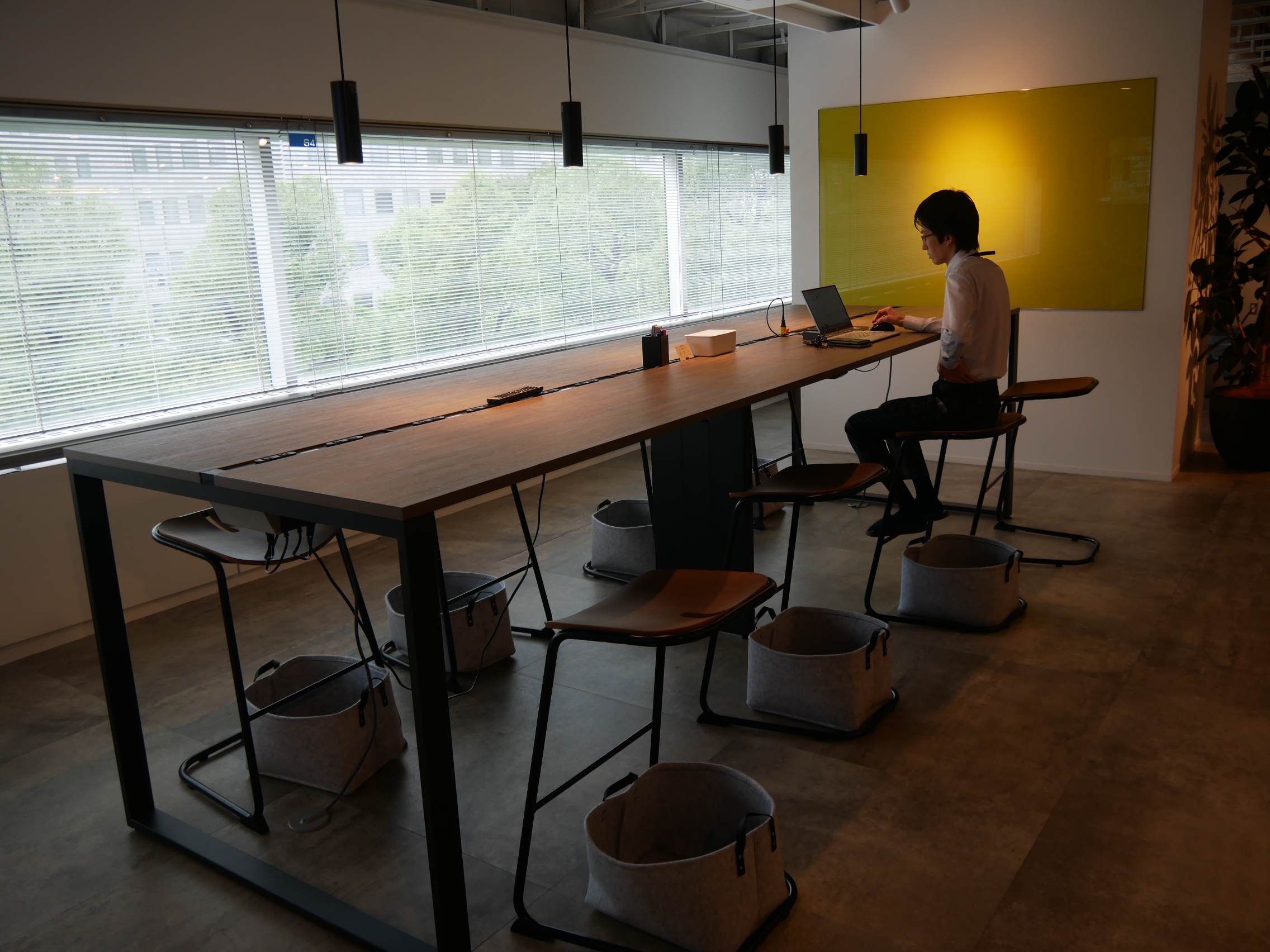 特集】わが社はこうやってテレワークしています【NEC編】 ～1984年から