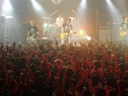 TOUR REPORT【名古屋・広島編】 : バンプオブチキンExcite エキサイト