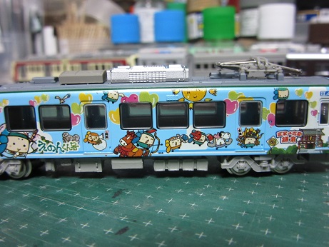 モデモ・江ノ電1101F「スキップえのんくん号」入線のこと : 赤い