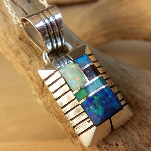 ナバホ族：チェスターベナリー ペンダント トップ - PINE☆FIELD