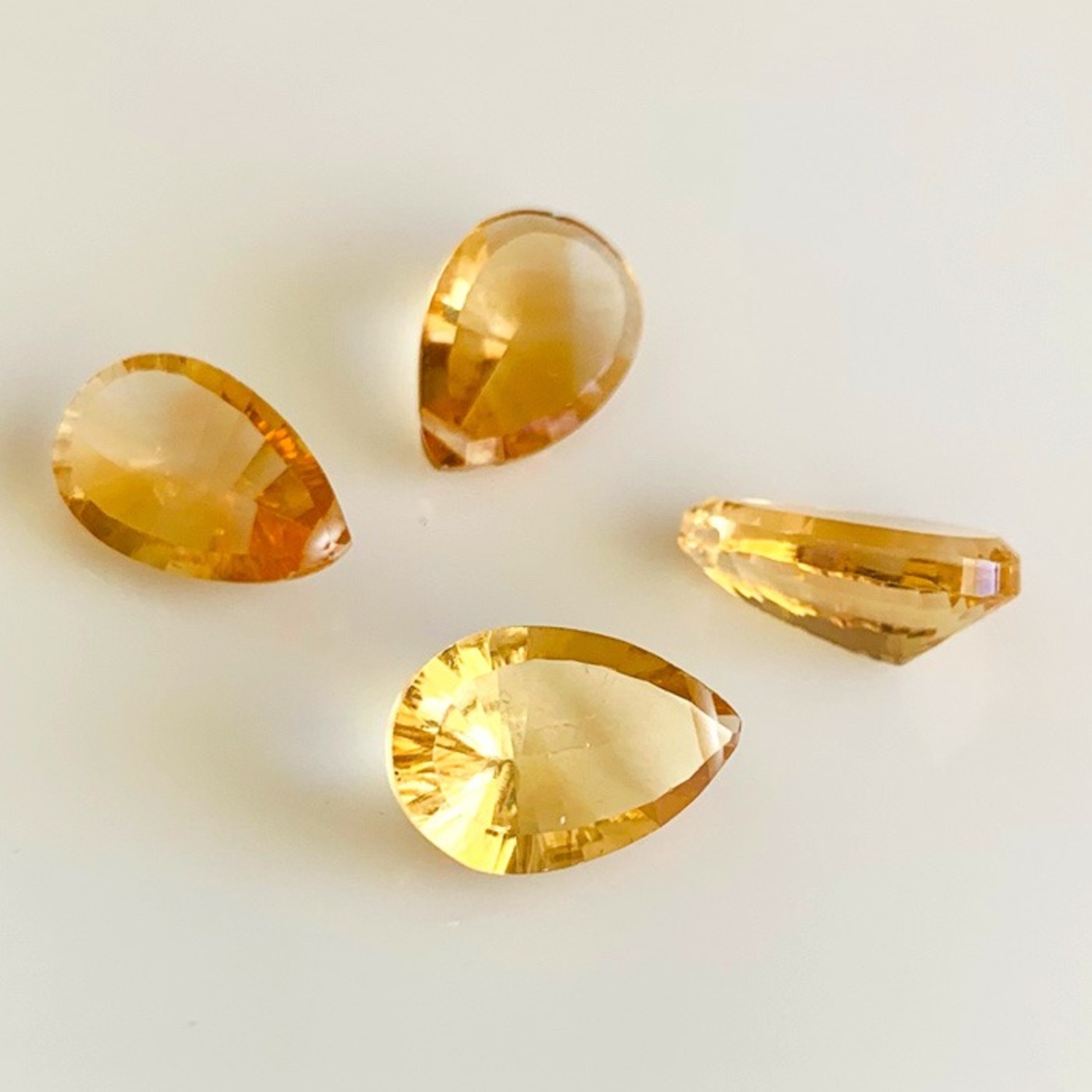 天然石 シトリン コンケーブカット ＜ アクセサリーパーツショップangelica