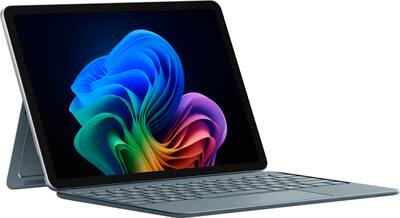 Microsoft Surface Pro Copilot+ PC 12