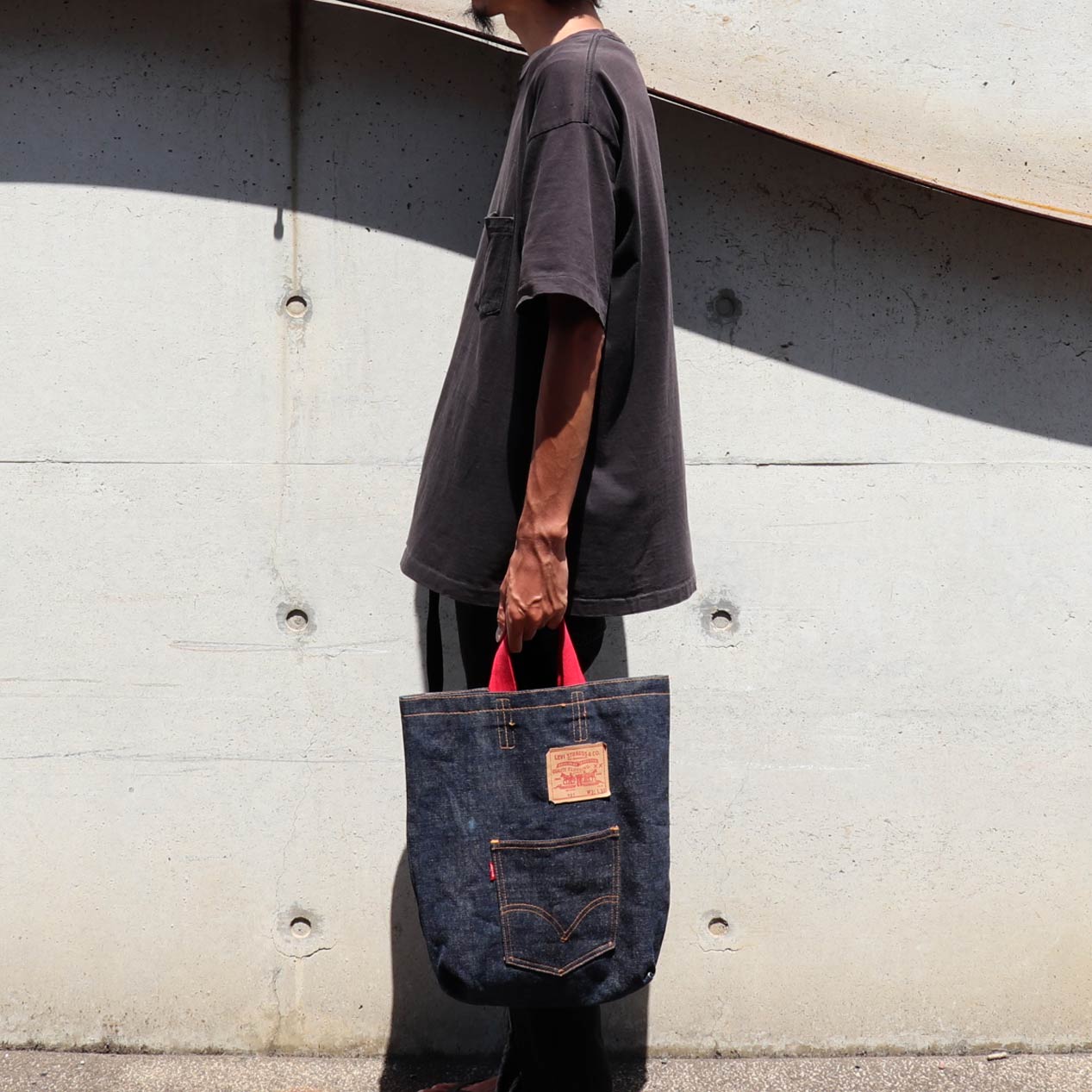 POST JUNK / 70's LEVI'S BIG E Denim Tote Bag