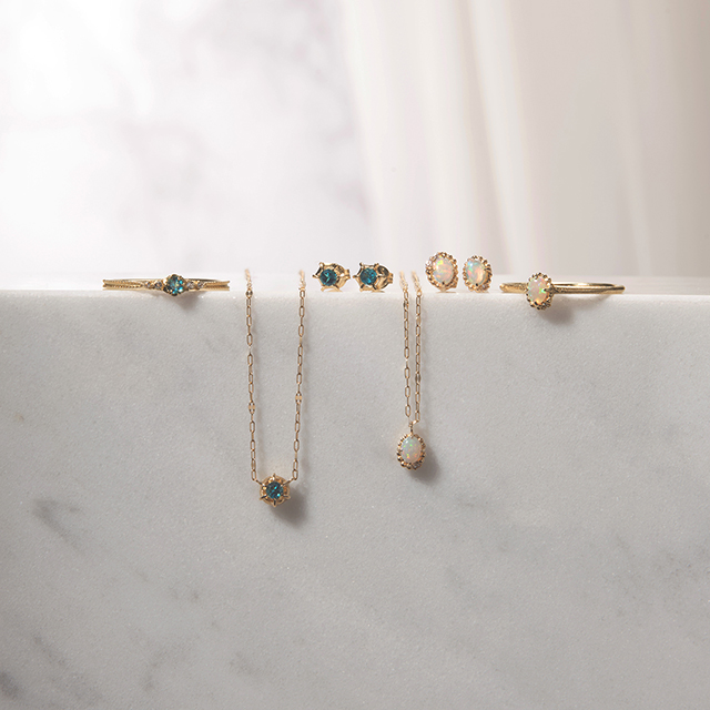 NOIR DE POUPEE （ノワール ド プーペ） Official Website