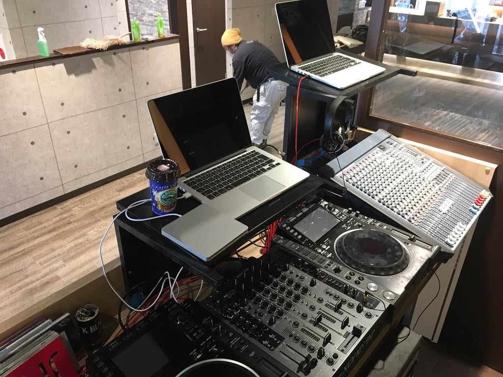 PRO CABLE - ステップアップ電源トランス・アイソレーション昇圧トランス -