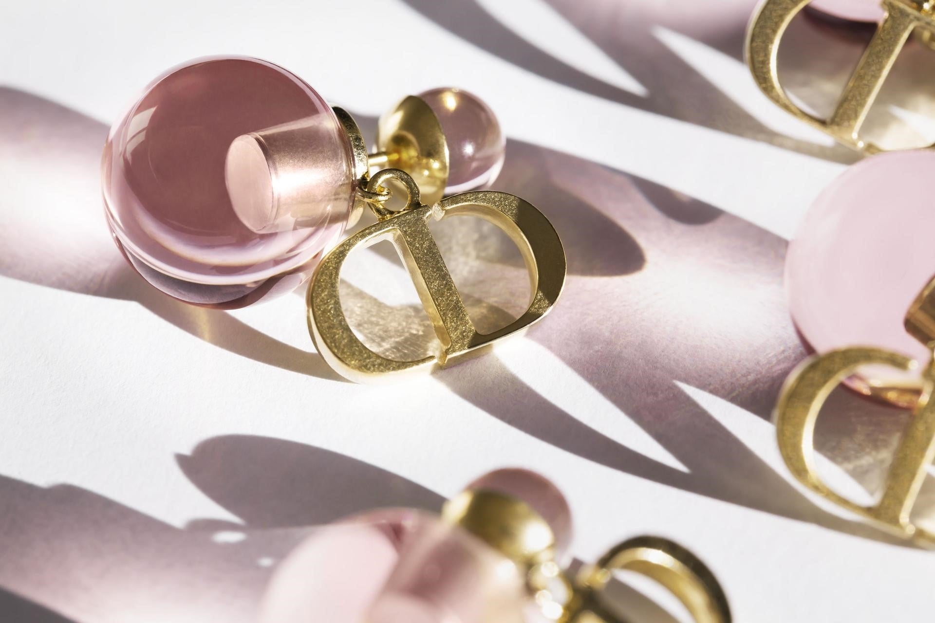 DIOR】ディオールのアイコン「トライバル」ピアスができるまで