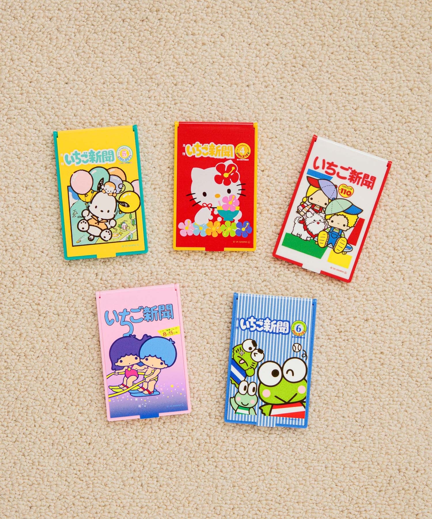 LOWRYS FARM が創刊50 周年を迎えた機関紙「月刊いちご新聞」との