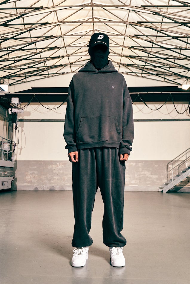 BTS・ジョングクの兄が展開するアパレルブランド「GRAFFITIONMIND」が