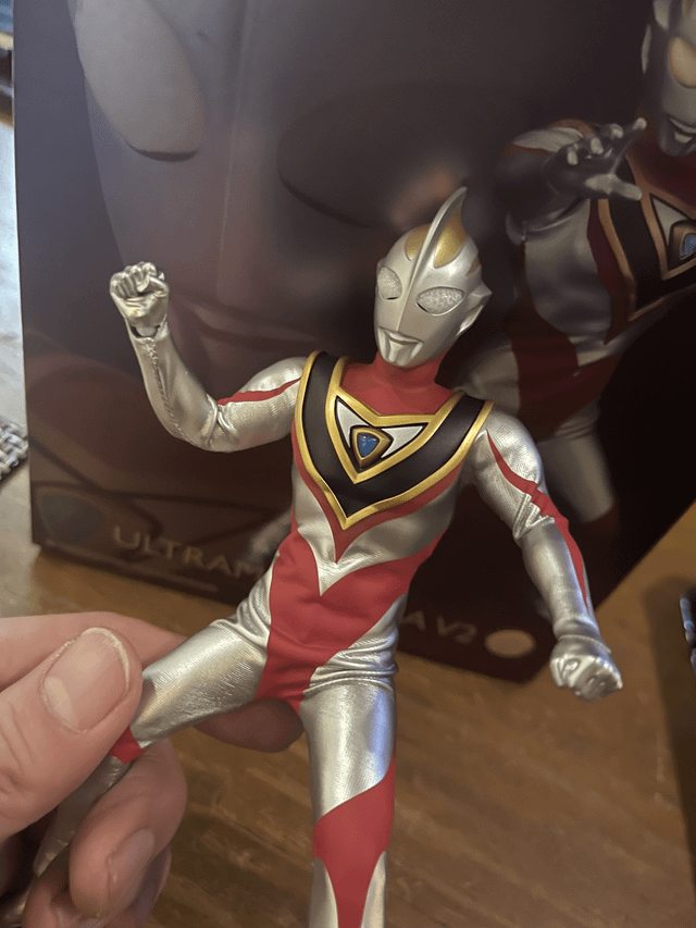 吉岡毅さん（我夢役）が最近アルファマックスのウルトラマンガイアの