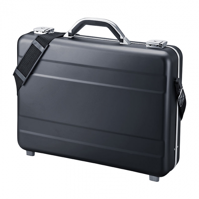 クール＆スタイリッシュなアルミ製のA4収納対応アタッシュケースを8月7