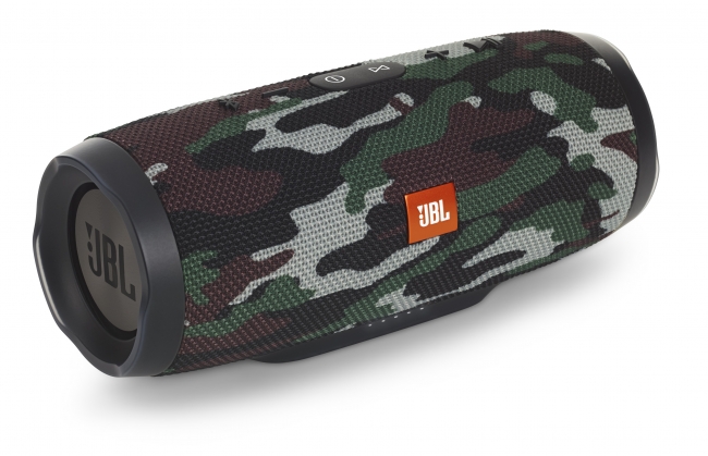 雪山・温泉旅行でも使えるJBLのBluetoothスピーカー4製品に個性際立つ