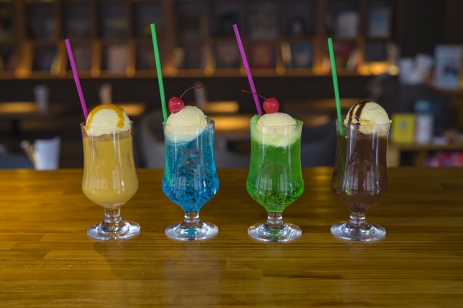 4色だけど、気分はまさにゴレンジャー！バーテンダーがつくる本気の