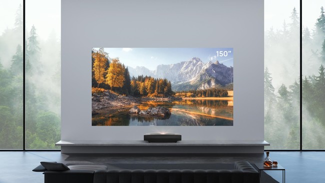 4K超短焦点プロジェクター「AURA」10月21日（木）より先行販売開始