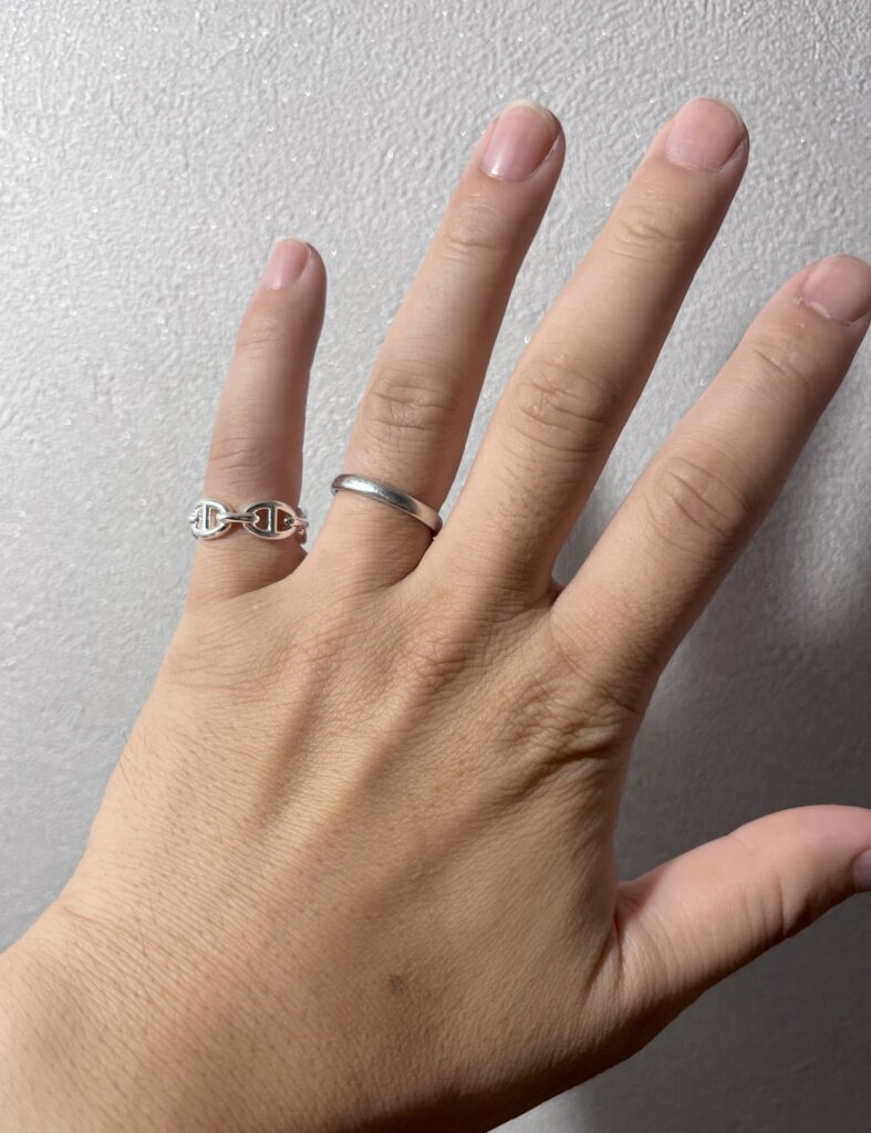 エルメス シェーヌダンクル リングの使い勝手の口コミ レビュー どの指