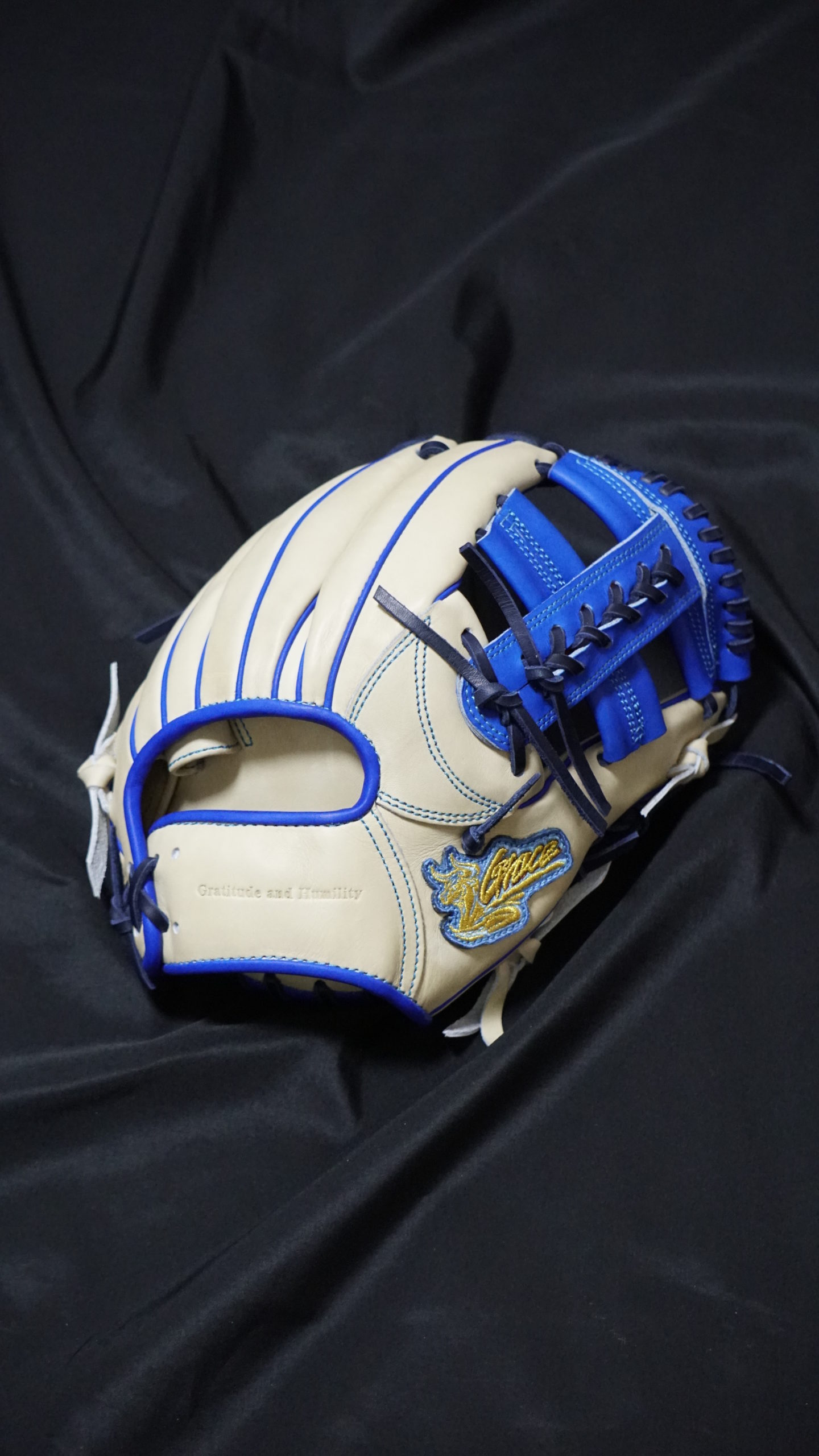 R-GRACE】アールグレイス ベースボール公式サイト