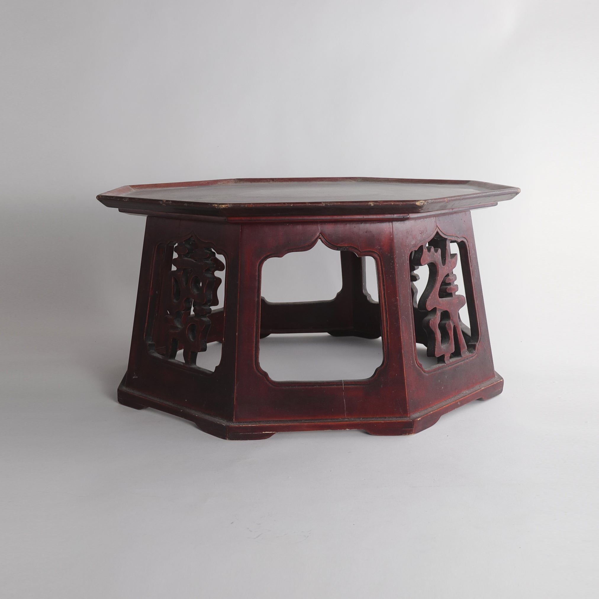 李朝 八角小盤（ソバン）（1392–1897 CE） | 入蘆花（ロカニイル）