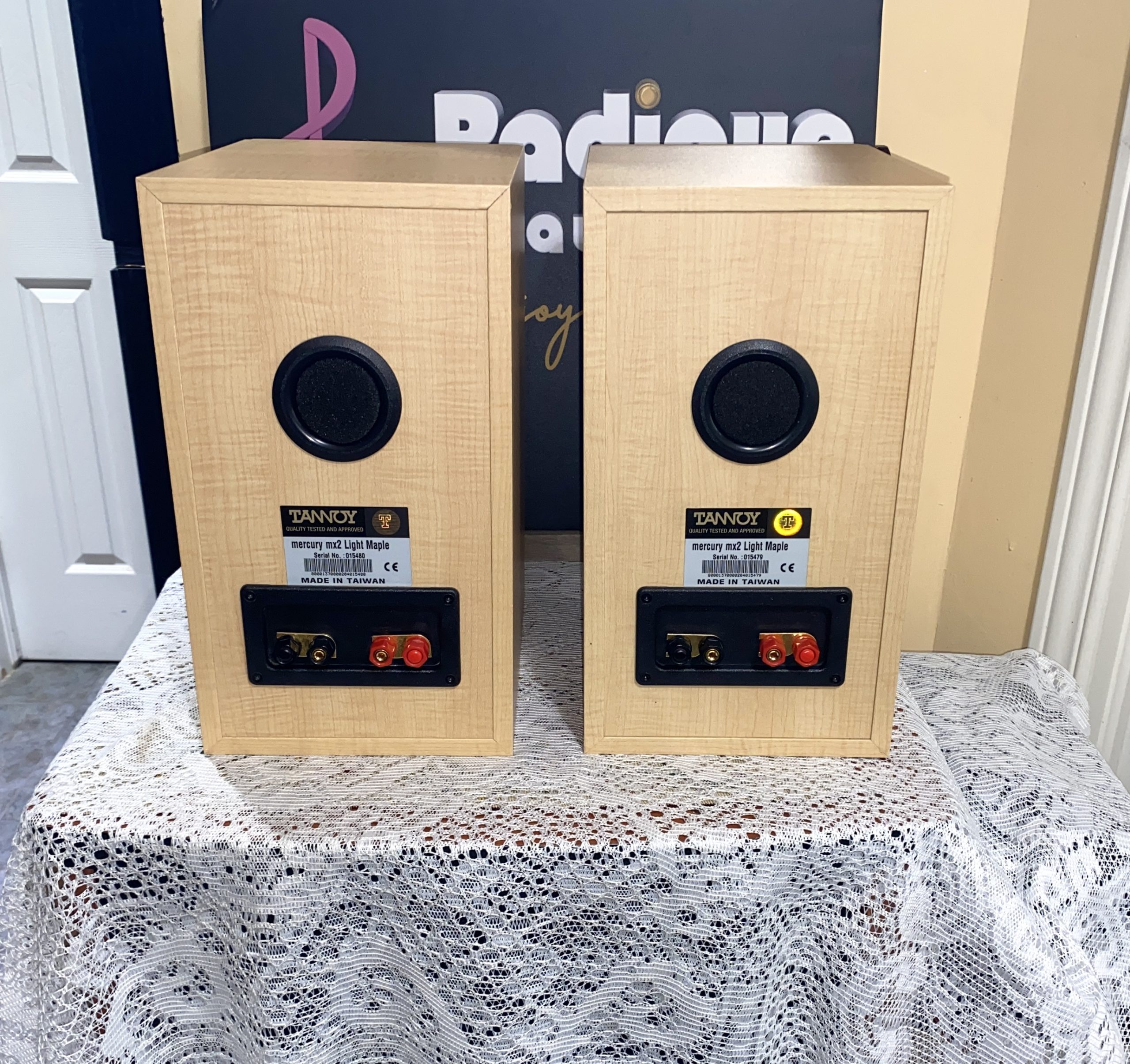 Tannoy Mercury Bookshelf Speakers in Light Maple Mercury mx2