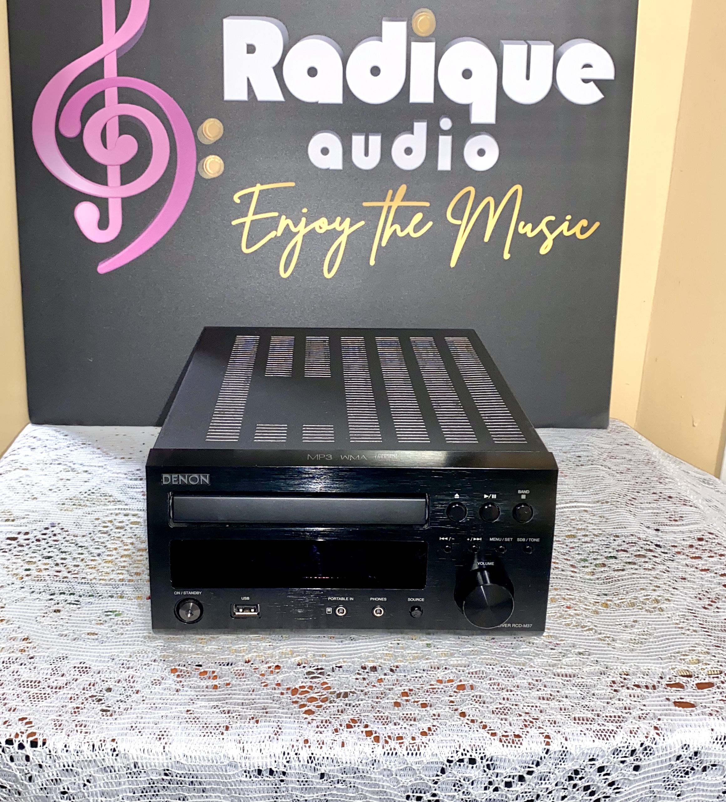 Denon Award Winning Micro Receiver with CD RCD-M37 - Radique Inc