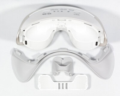 スチーム式のホットアイマスクで目の疲れを取るパナソニックの目もと