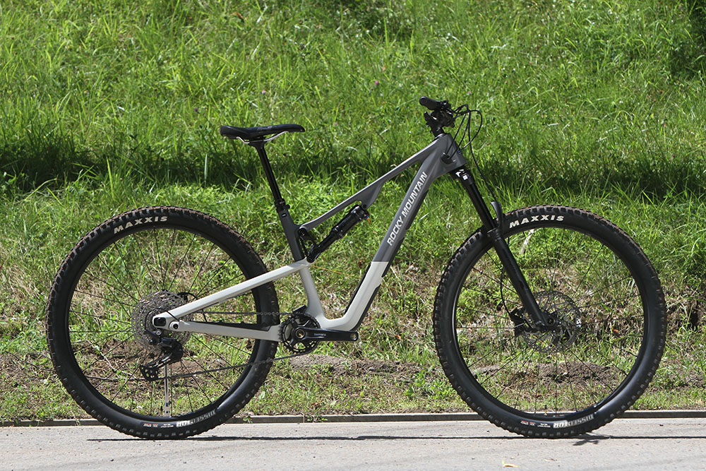 ROCKY MOUNTAIN BIKE LINE-UP試乗 | realridemtb.jp