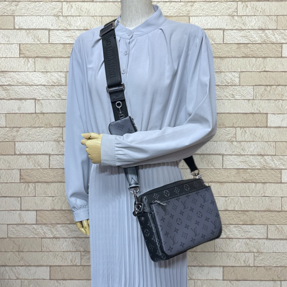 LOUIS VUITTON ルイヴィトン トリオメッセンジャー モノグラム