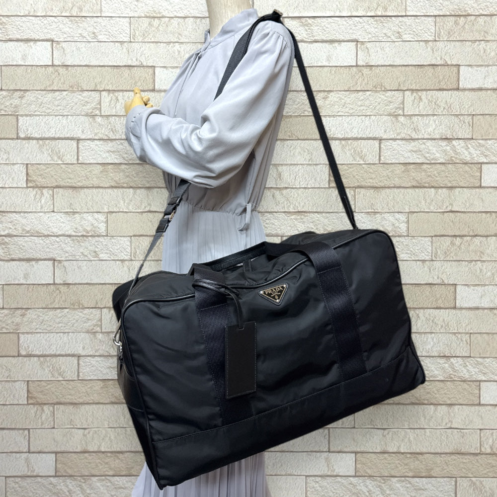 PRADA プラダ リナイロン ボストンバッグ ブラック ユニセックス 中古
