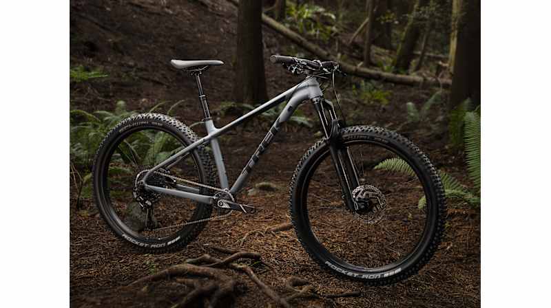 Roscoe 8 - Trek Bikes (JP)