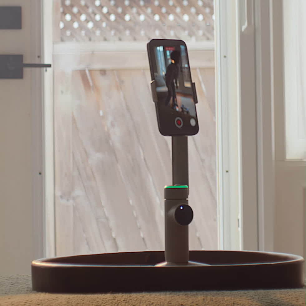 Buy Insta360 Flow Pro - AI Tracking Stabilizer - Insta360 Store