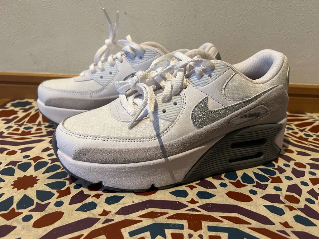NIKE（ナイキ） スニーカー W AIRMAX 90 LV8 ウィメンズ エア マックス
