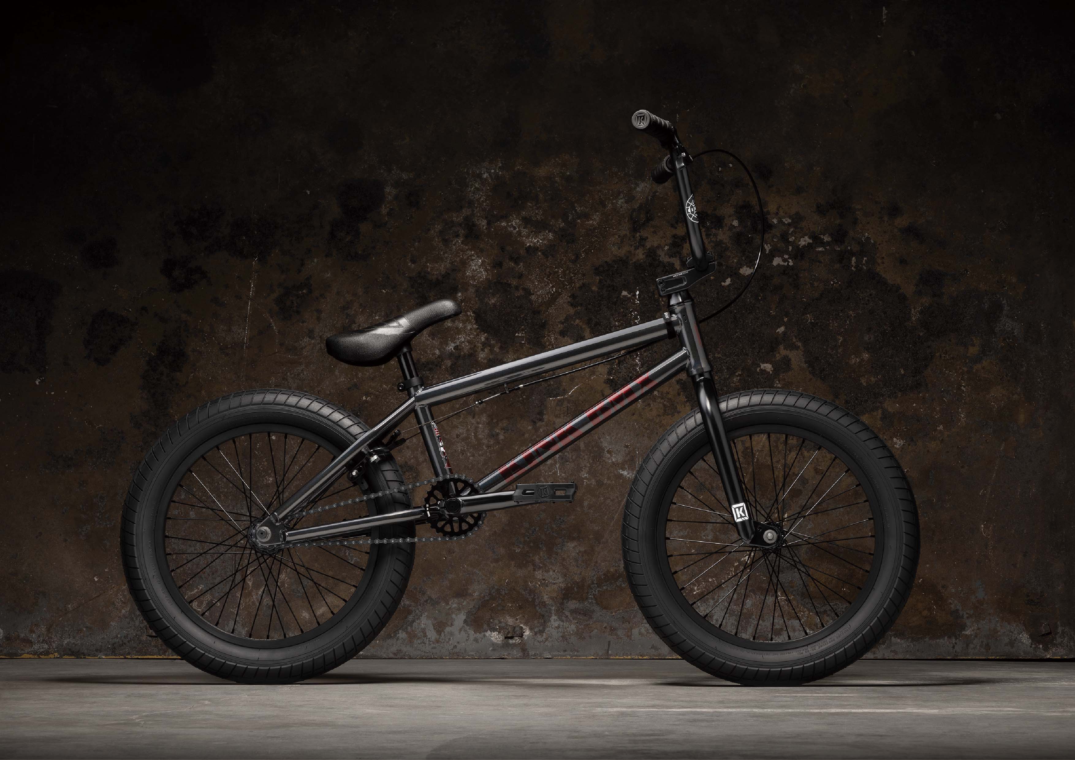 2023 KICKER 18″ - モトクロスインターナショナル