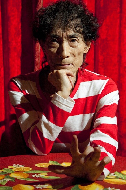 楳図かずお（マンガ家・芸術家）が、作詞・作曲・歌唱・ジャケット