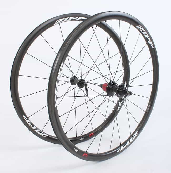 RBA Test: Zipp 202 FireCrest Clincher - Road Bike Action